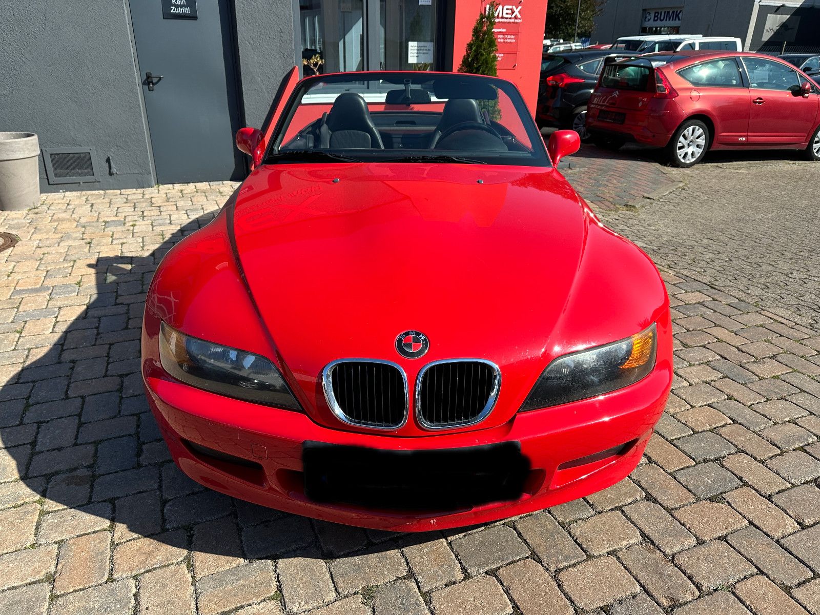 Fahrzeugabbildung BMW Z3 Roadster 1.8 115 PS HU neu Leder Dach neu!!!