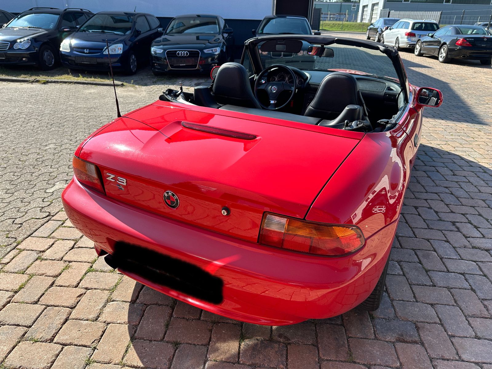 Fahrzeugabbildung BMW Z3 Roadster 1.8 115 PS HU neu Leder Dach neu!!!
