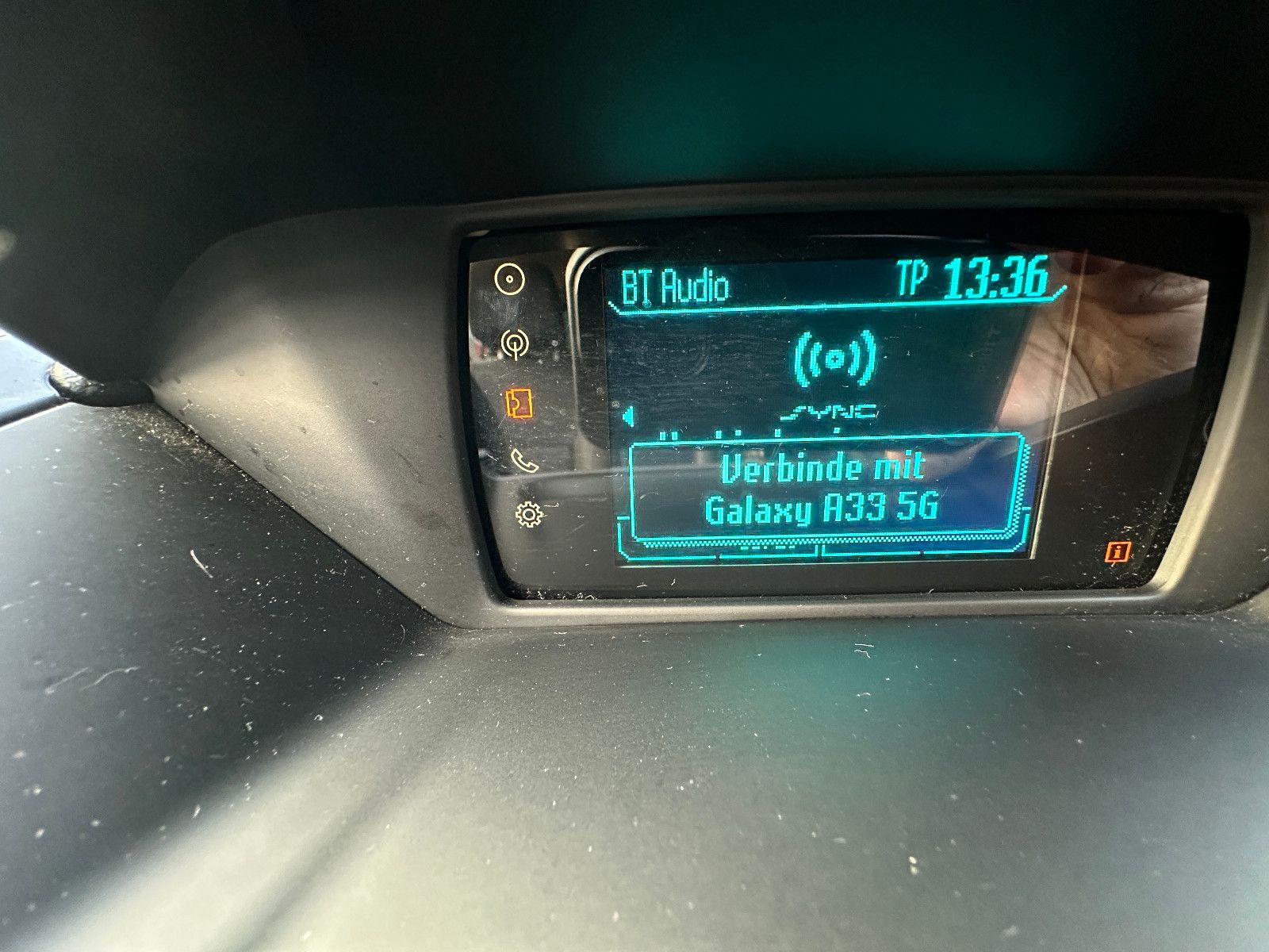 Fahrzeugabbildung Ford B-Max Trend 1.0 101 PS HU 8/26 S/W SH Alu