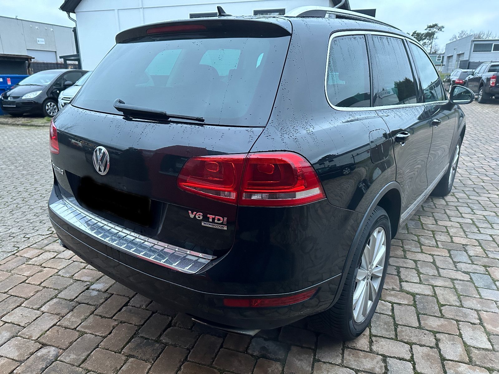 Fahrzeugabbildung Volkswagen Touareg V6 TDI 3.0 240 PS Hu neu Leder AHK Navi