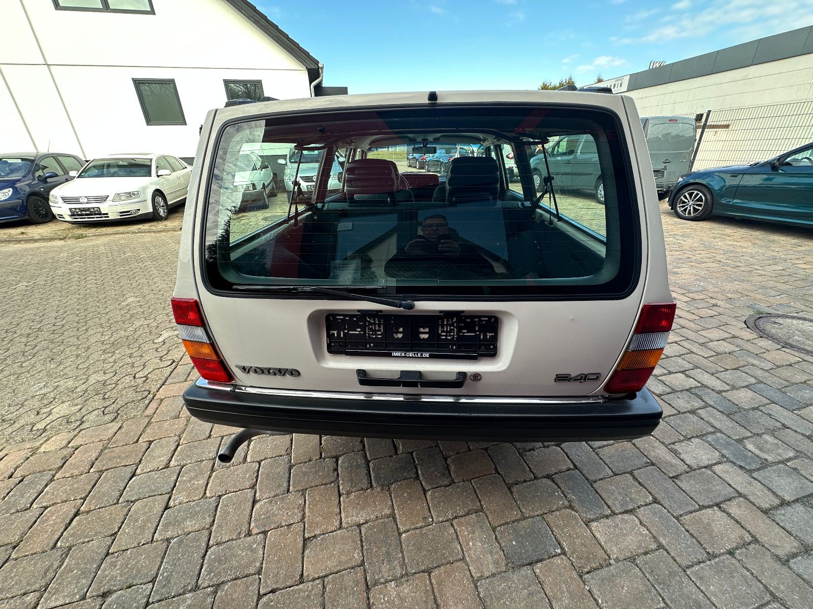 Fahrzeugabbildung Volvo 240 GL Kombi 2.3 115 PS Autom.Alu ABS Servo ZV