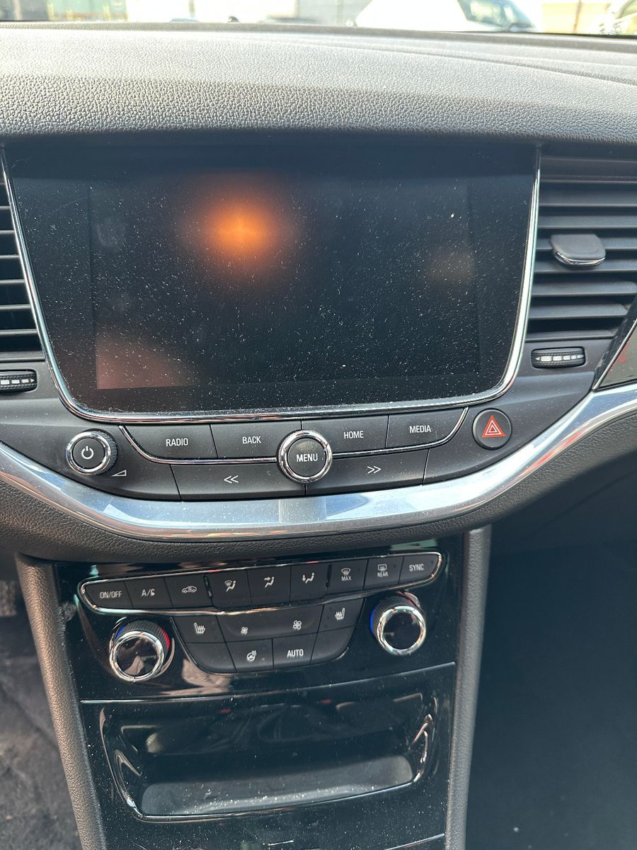 Fahrzeugabbildung Opel Astra K Sports Tourer 118 KW Navi LH SH Alu