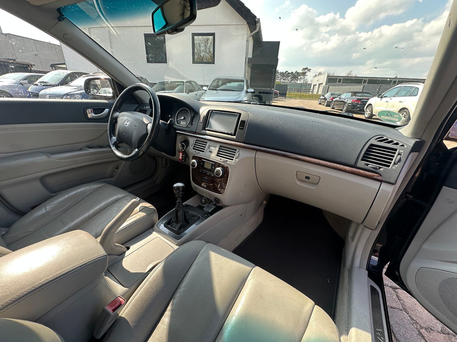 Fahrzeugabbildung Hyundai Sonata 2.4 GLS 162 PS HU neu Klima Leder SH