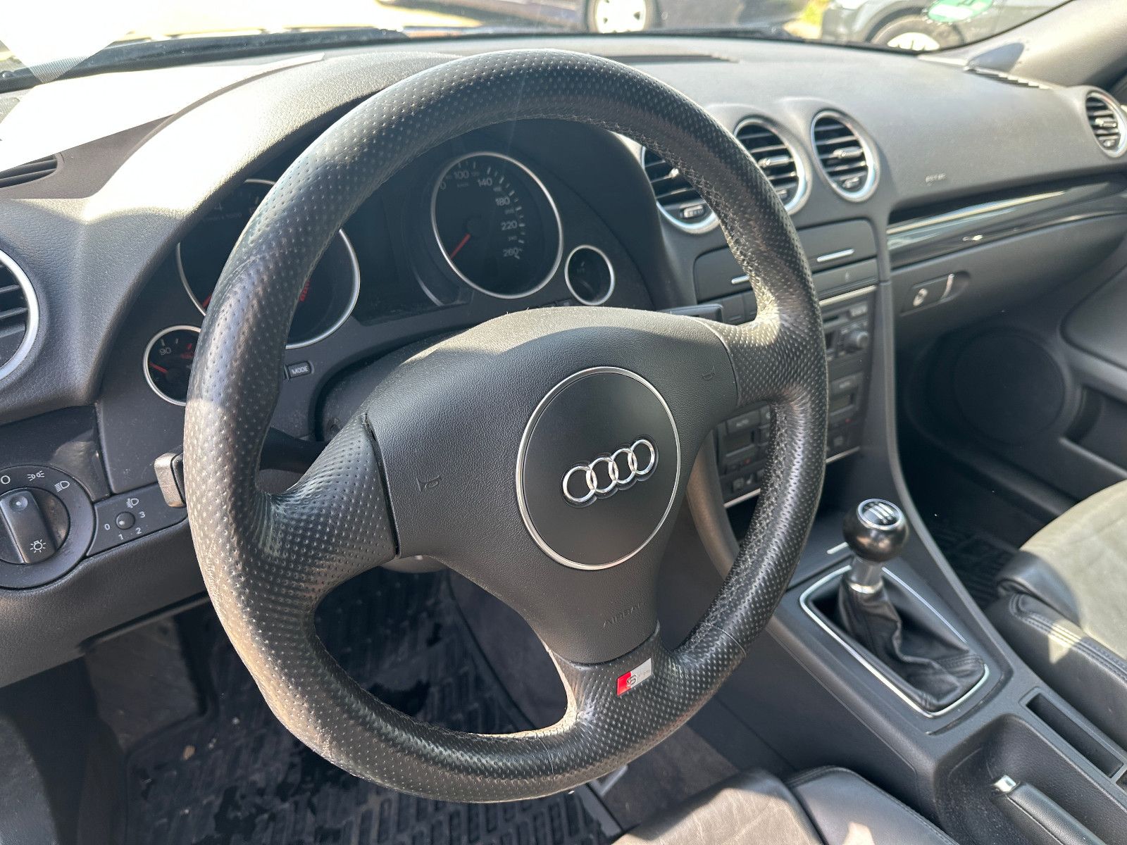Fahrzeugabbildung Audi A4 Cabriolet 1.8 T S Line HU neu Leder Top 1.H.