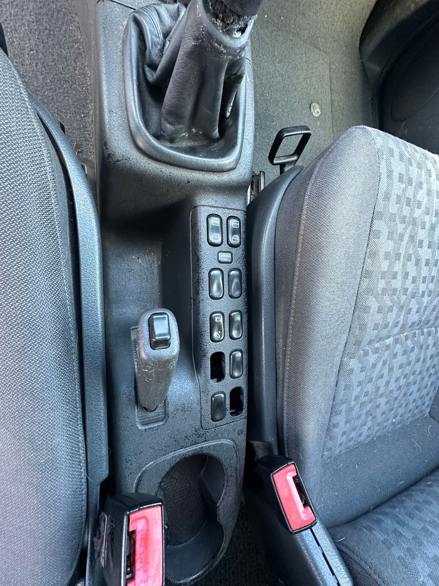 Fahrzeugabbildung Mercedes-Benz Vaneo Compact Van 1.7 CDI HU neu Klima Navi