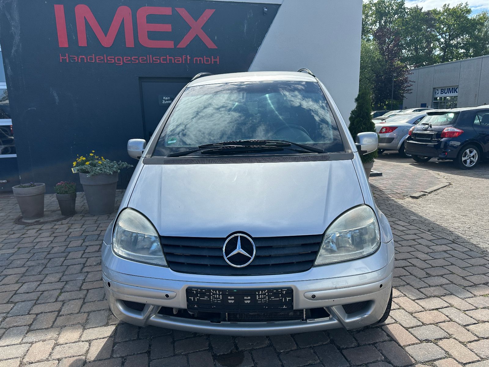 Fahrzeugabbildung Mercedes-Benz Vaneo Compact Van 1.7 CDI HU neu Klima Navi