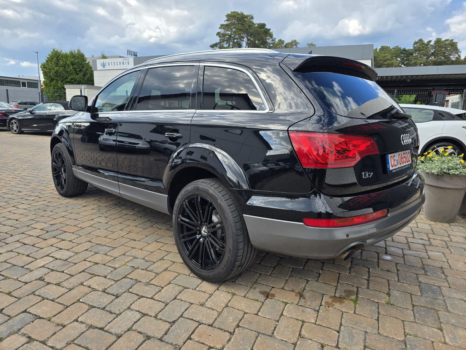 Fahrzeugabbildung Audi Q7 3.0 TDI quattro HU neu AHK Leder navi SH