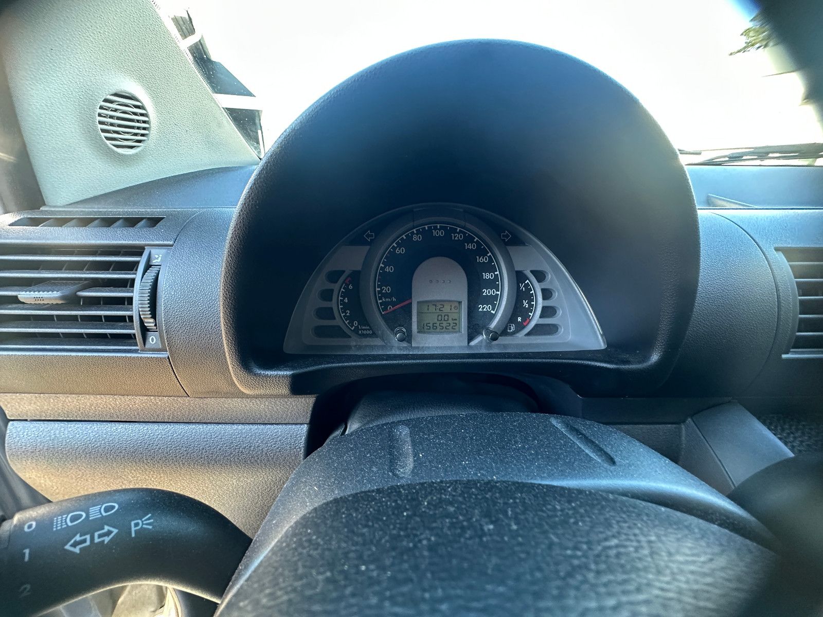Fahrzeugabbildung Volkswagen Fox Basis 1.2 40 KW Tüv neu sehr sauber