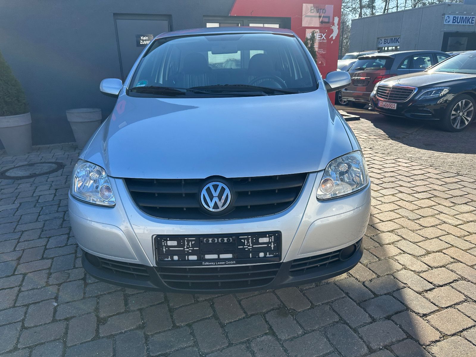 Fahrzeugabbildung Volkswagen Fox Basis 1.2 40 KW Tüv neu sehr sauber