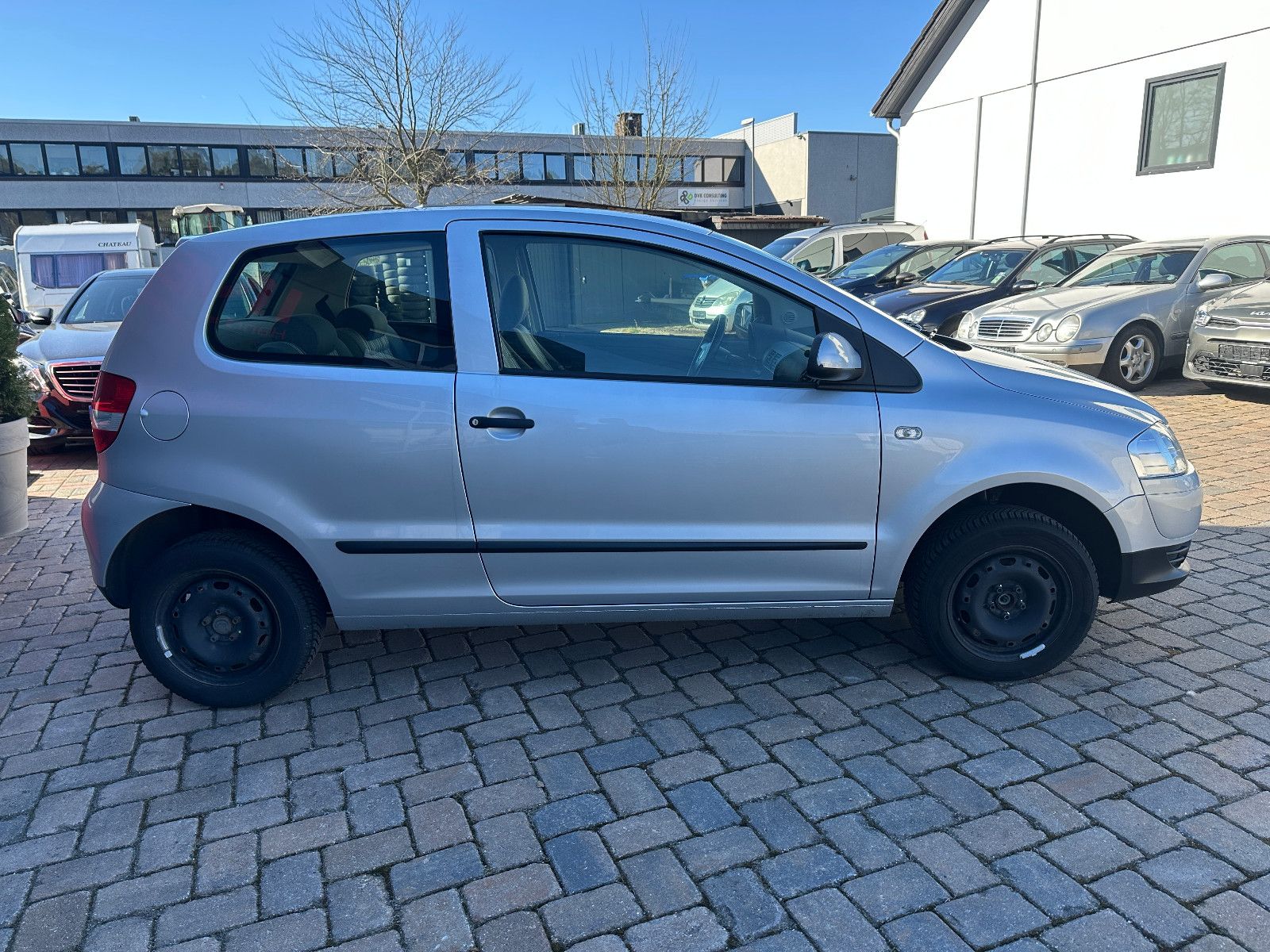 Fahrzeugabbildung Volkswagen Fox Basis 1.2 40 KW Tüv neu sehr sauber