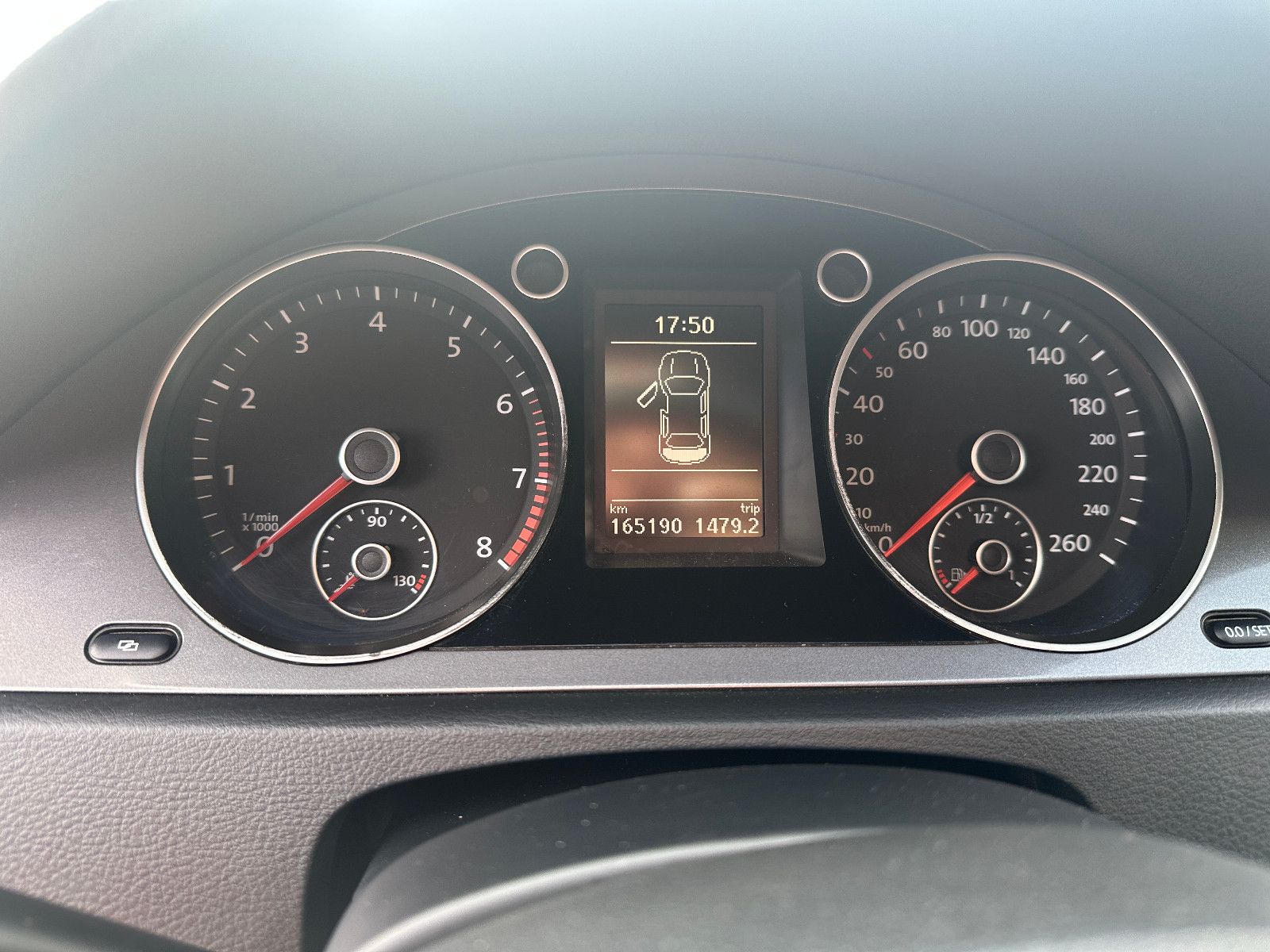 Fahrzeugabbildung Volkswagen Passat Trendline 1.4 122 PS HU neu Autom. Klima