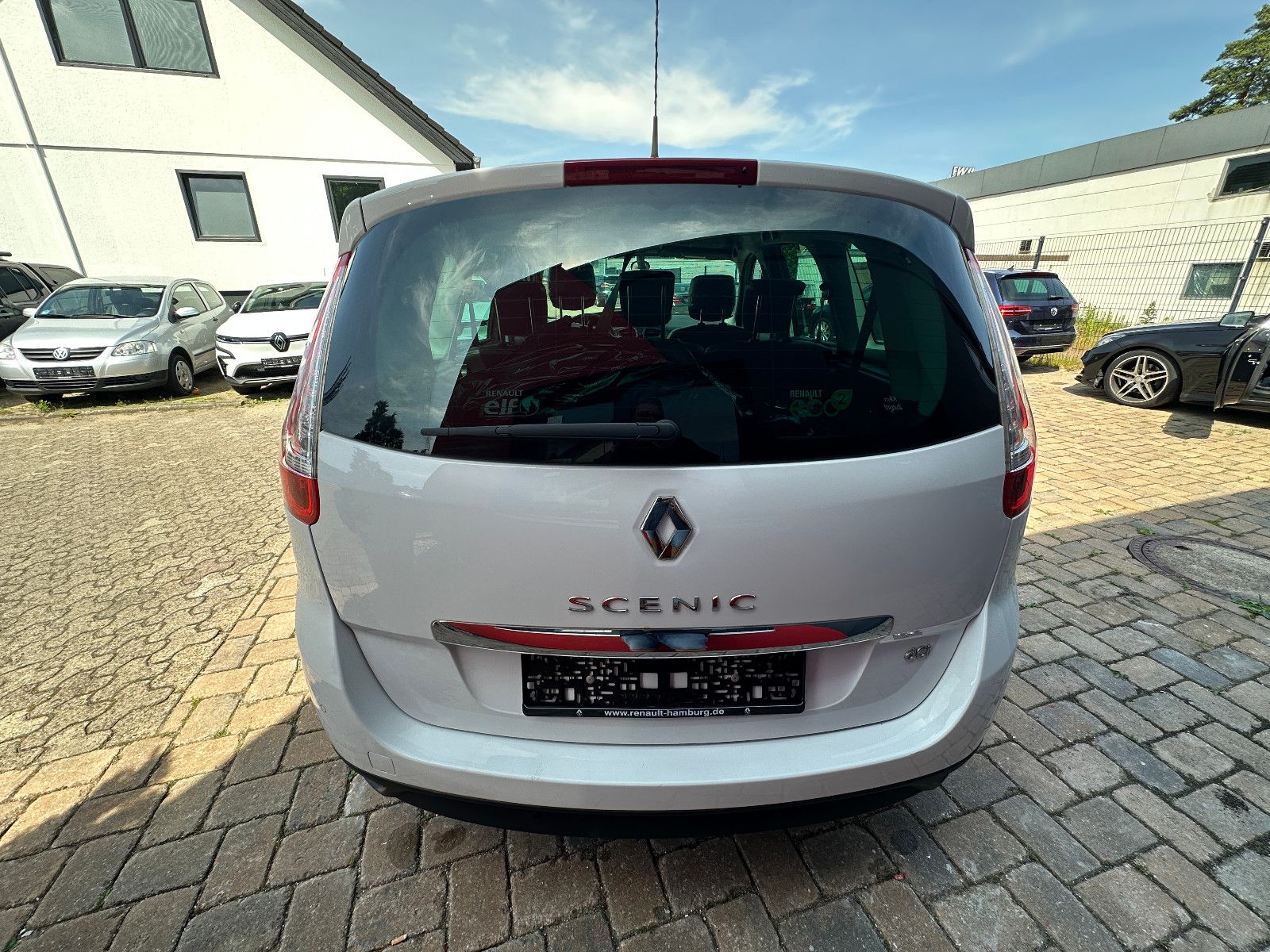 Fahrzeugabbildung Renault Scenic III Grand BOSE Edition HU neu 7 Sitze