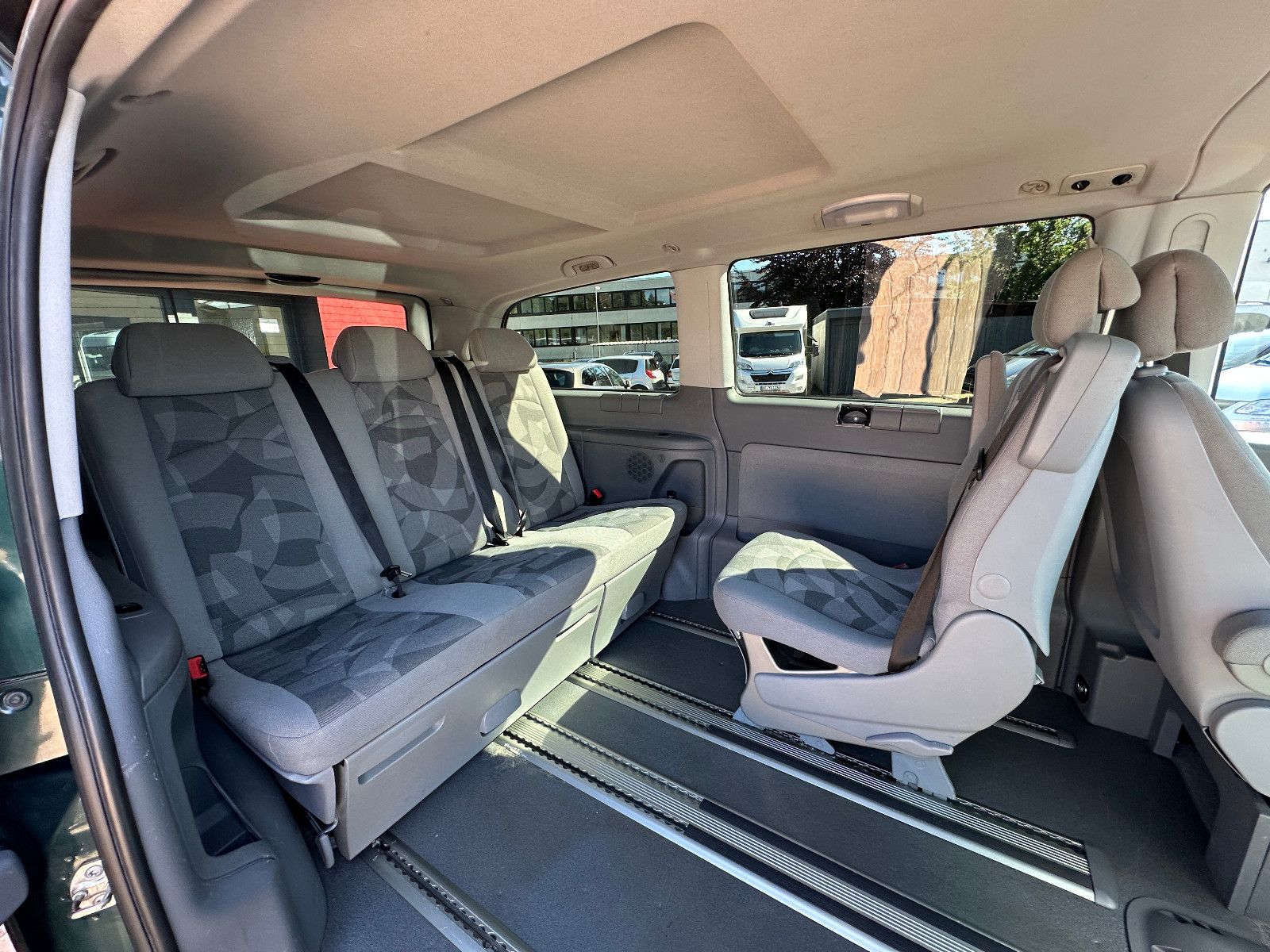 Fahrzeugabbildung Mercedes-Benz Viano Fun 2.2 CDI lang HU neu guter Zustand SH