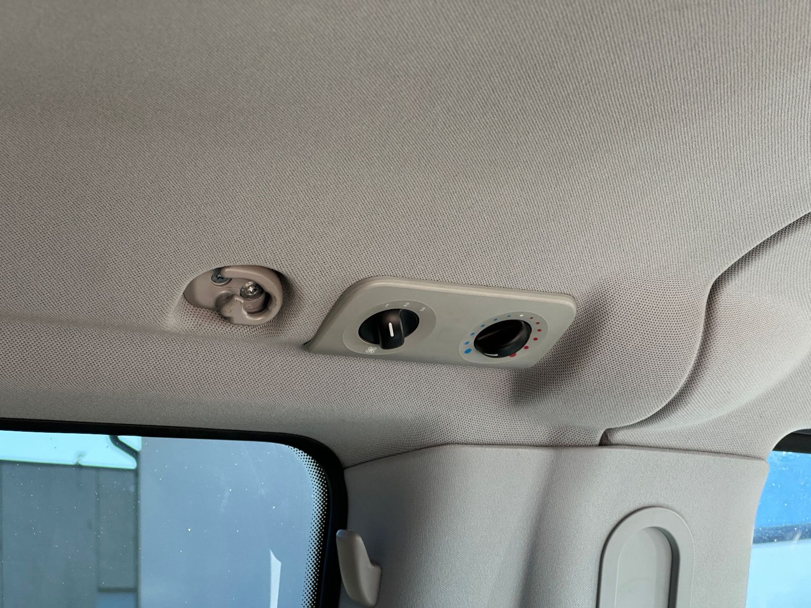 Fahrzeugabbildung Mercedes-Benz Viano Fun 2.2 CDI lang HU neu guter Zustand SH