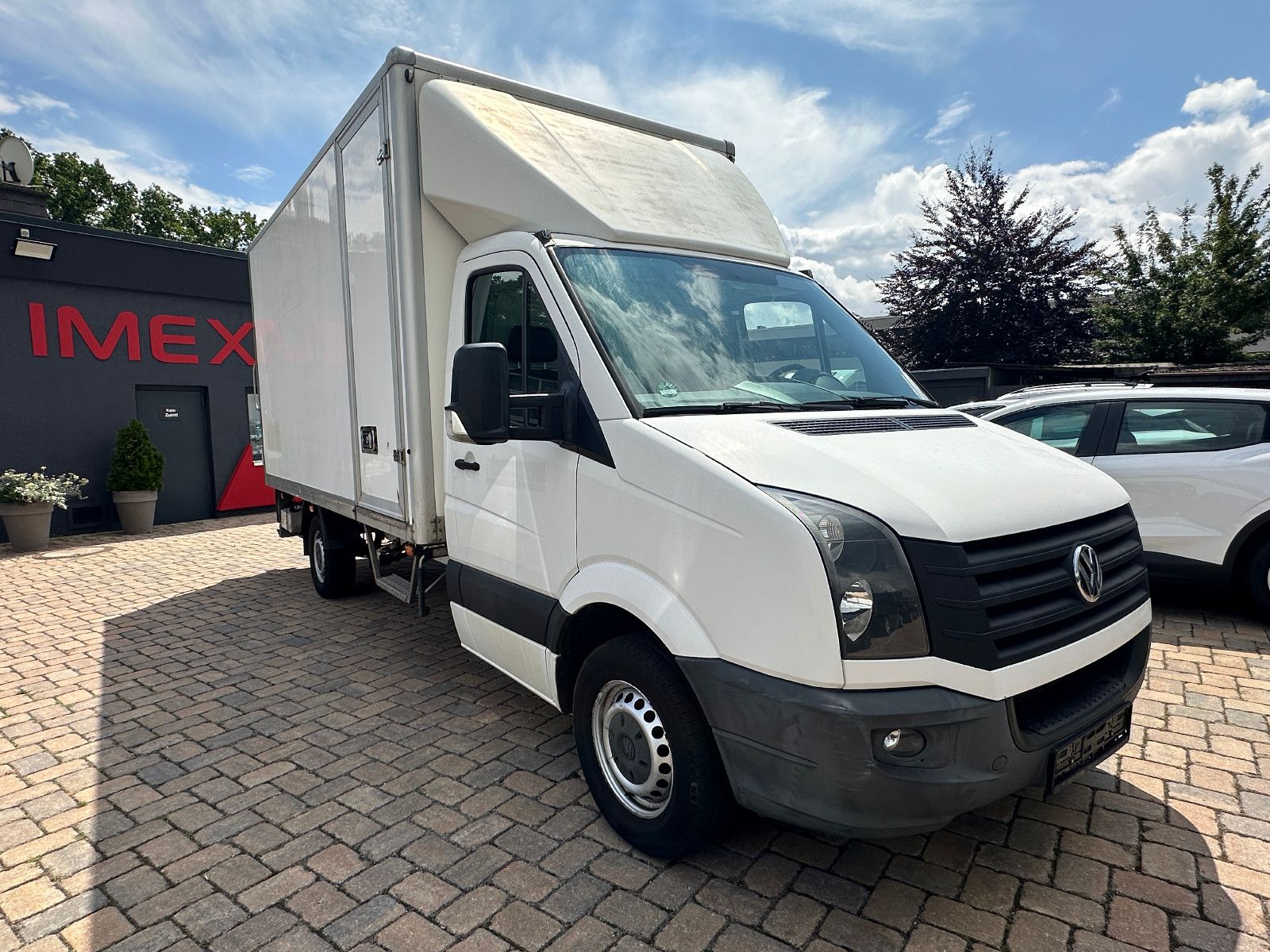 Fahrzeugabbildung Volkswagen Crafter Koffer 35 lang L3 2.0 136 PS HU neu