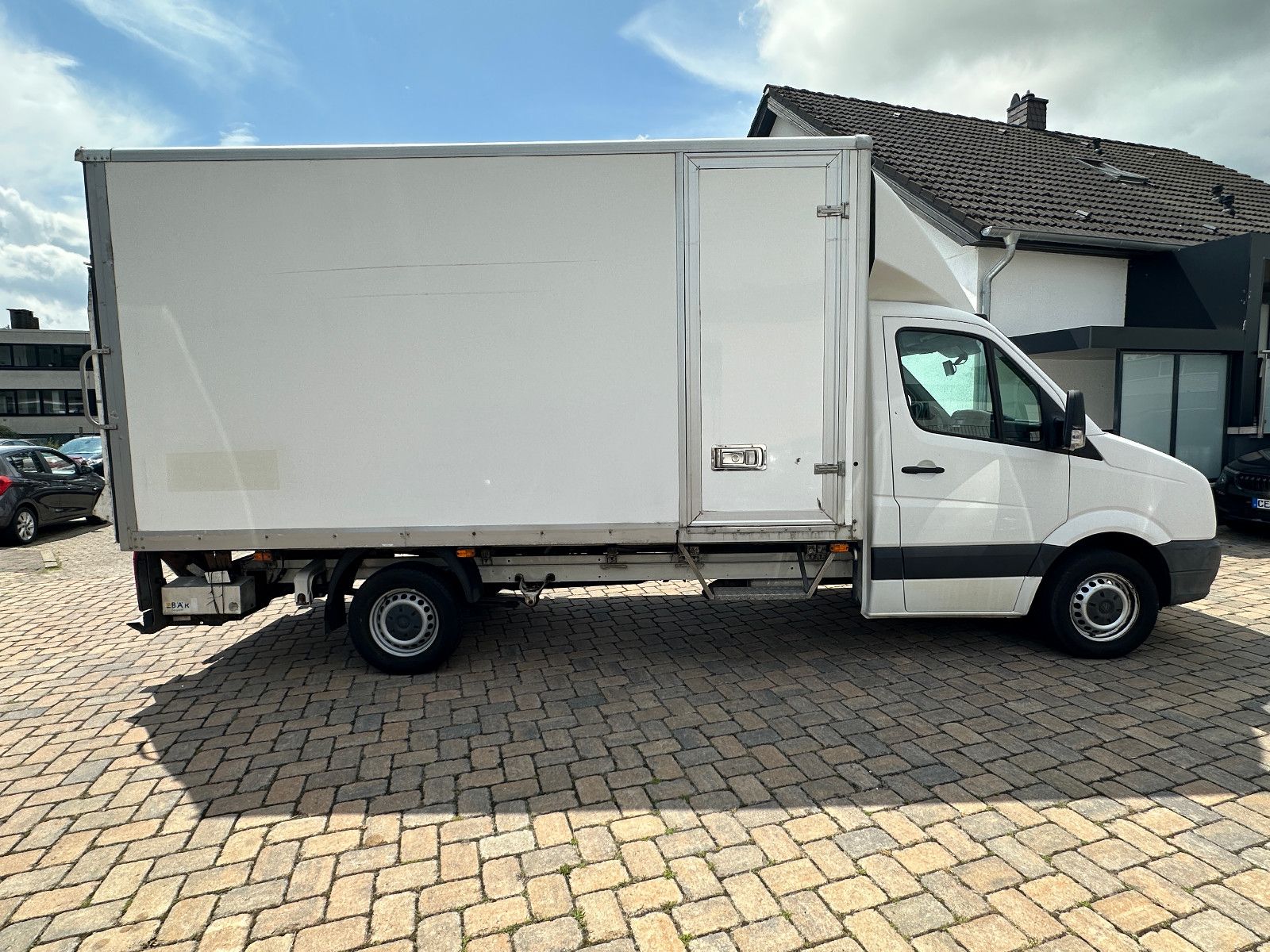 Fahrzeugabbildung Volkswagen Crafter Koffer 35 lang L3 2.0 136 PS HU neu