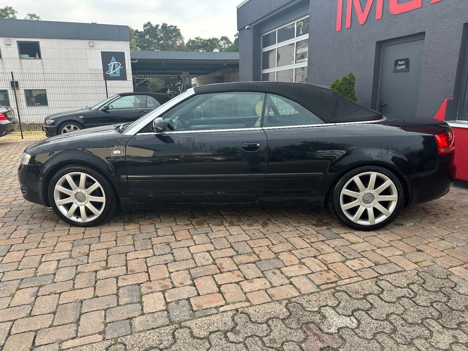 Fahrzeugabbildung Audi A4 Cabriolet 3.0 TDI quattro Leder Xenon