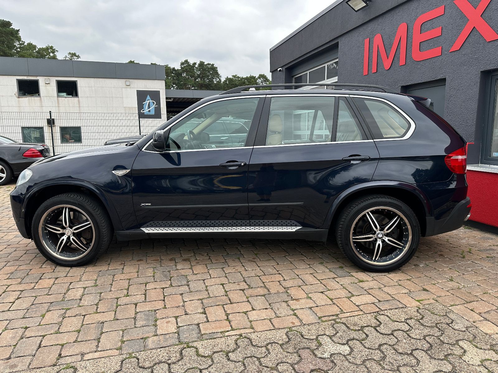 Fahrzeugabbildung BMW X5 4.8i 354 PS HU Leder AHK Prins LPG Gas!!!