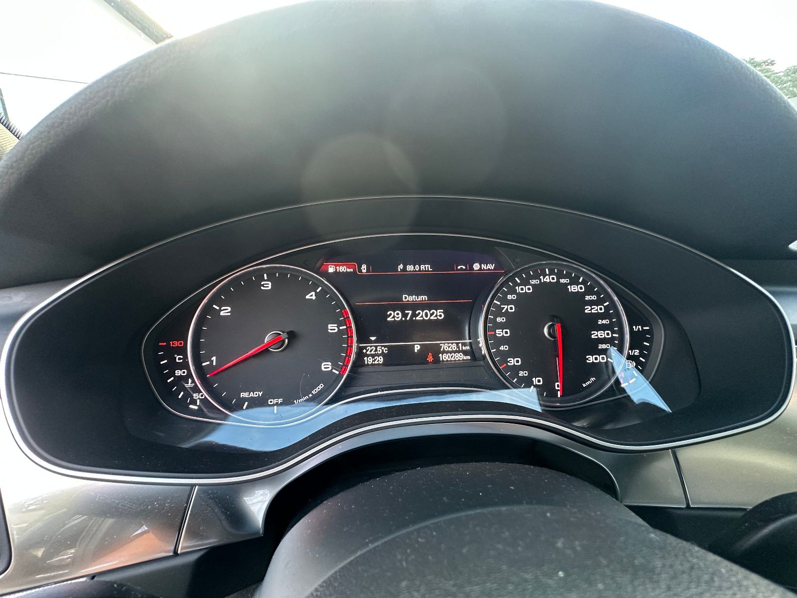 Fahrzeugabbildung Audi A6 Avant 3.0 TDI quattro 272 PS HUD LED Bose