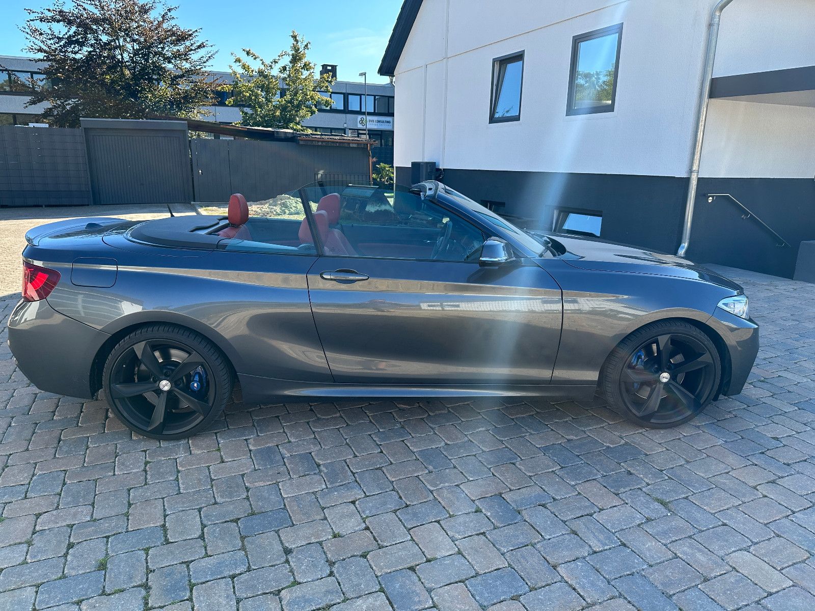 Fahrzeugabbildung BMW 2 Cabrio 228 i  M Paket  HU neu Leder Bi Xenon