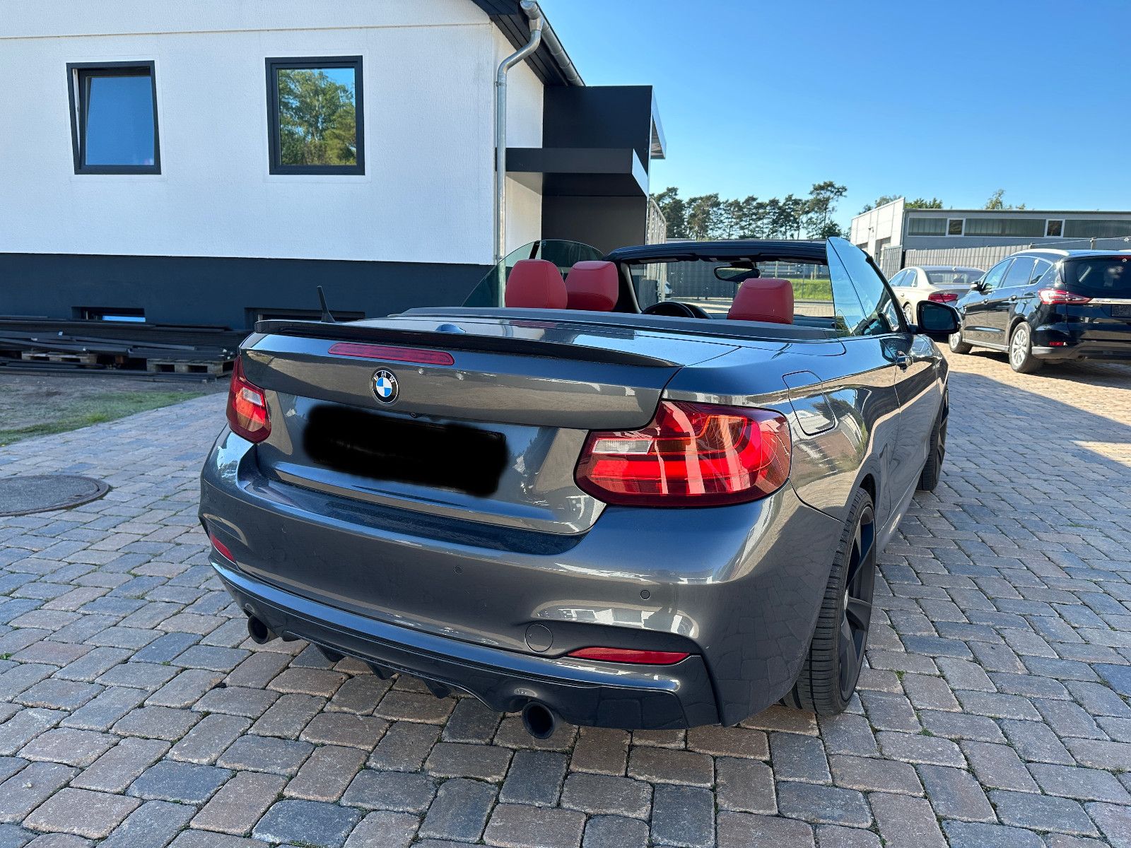 Fahrzeugabbildung BMW 2 Cabrio 228 i  M Paket  HU neu Leder Bi Xenon