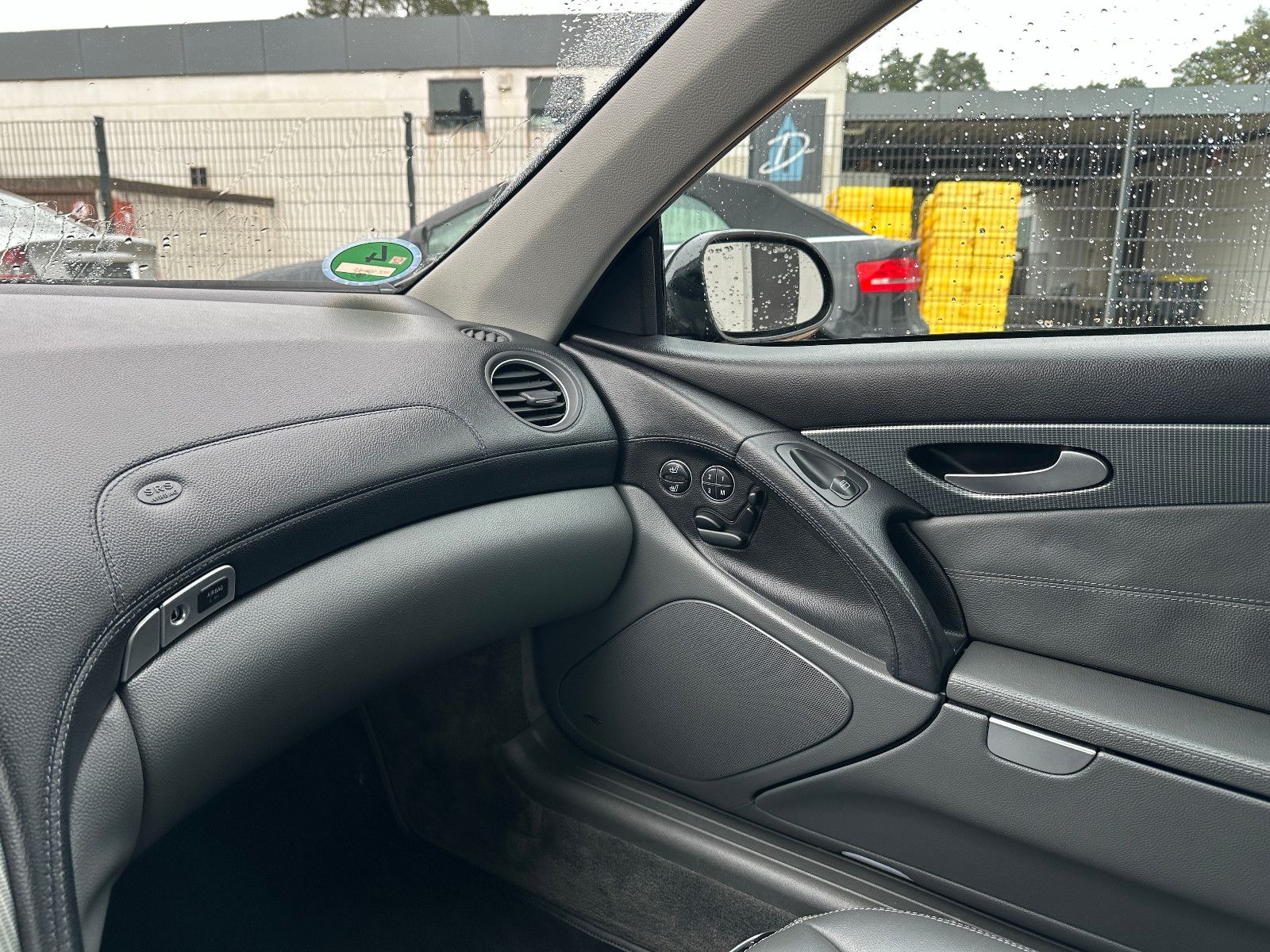 Fahrzeugabbildung Mercedes-Benz SL 350