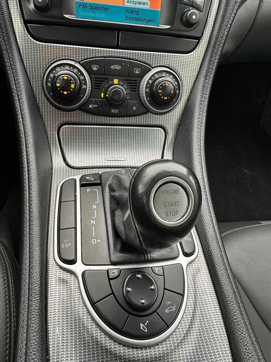 Fahrzeugabbildung Mercedes-Benz SL 350