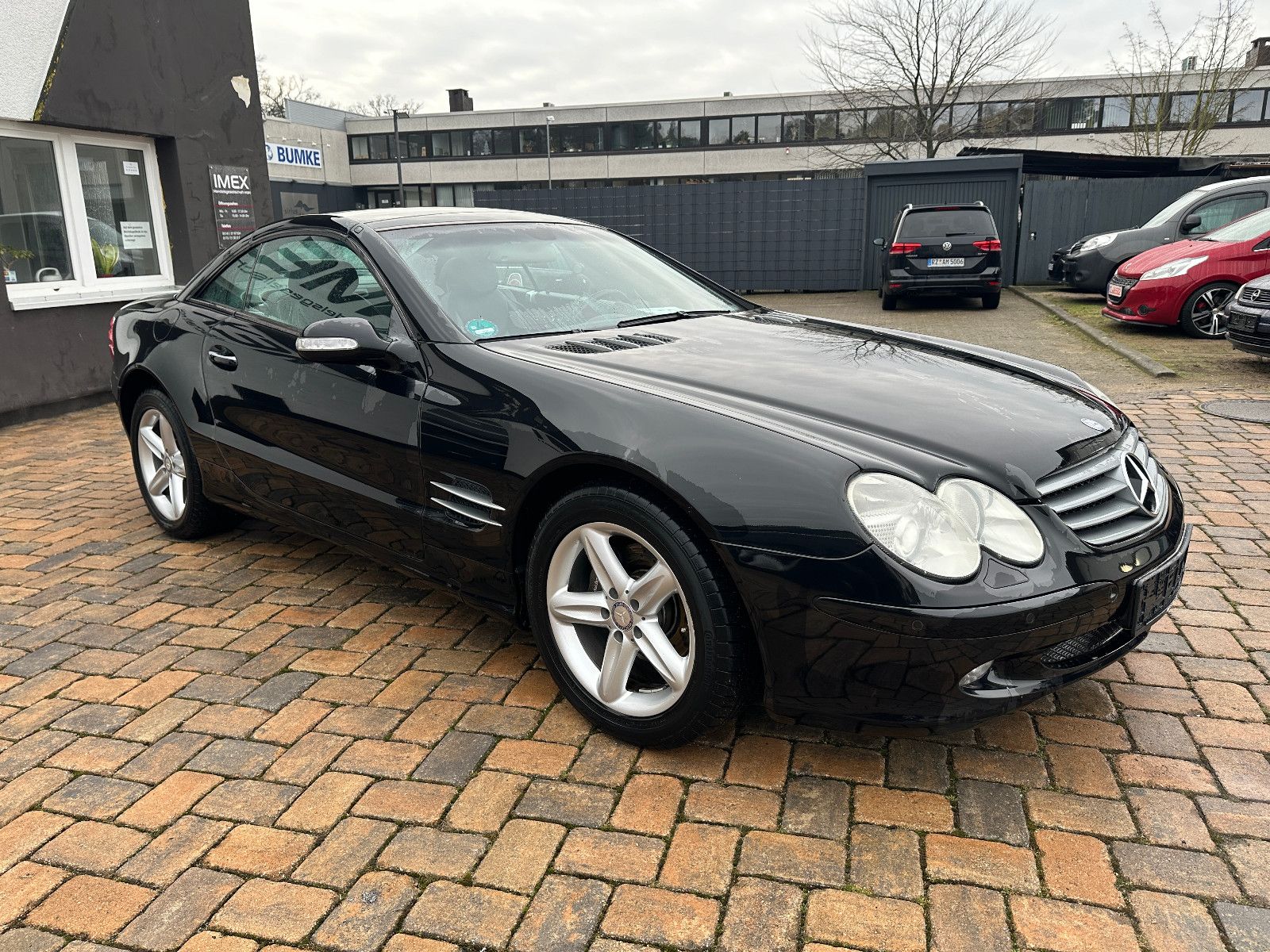 Fahrzeugabbildung Mercedes-Benz SL 350