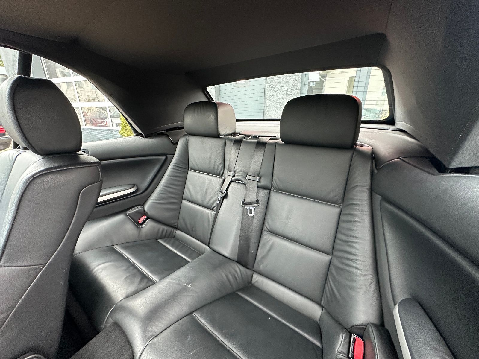 Fahrzeugabbildung BMW 320 Ci Cabrio 2.2 170 PS Tüv neu Leder Xenon SH