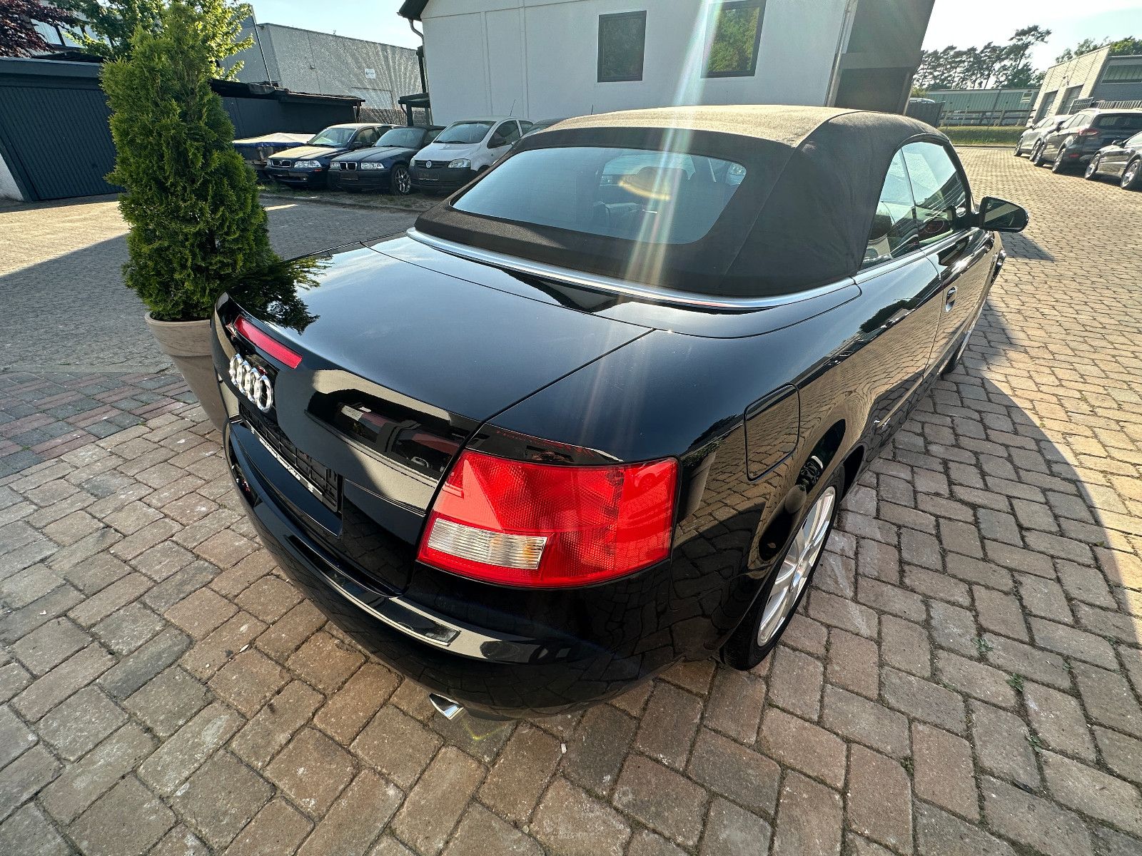Fahrzeugabbildung Audi A4 Cabriolet 1.8 T S Line HU neu Leder Top 1.H.