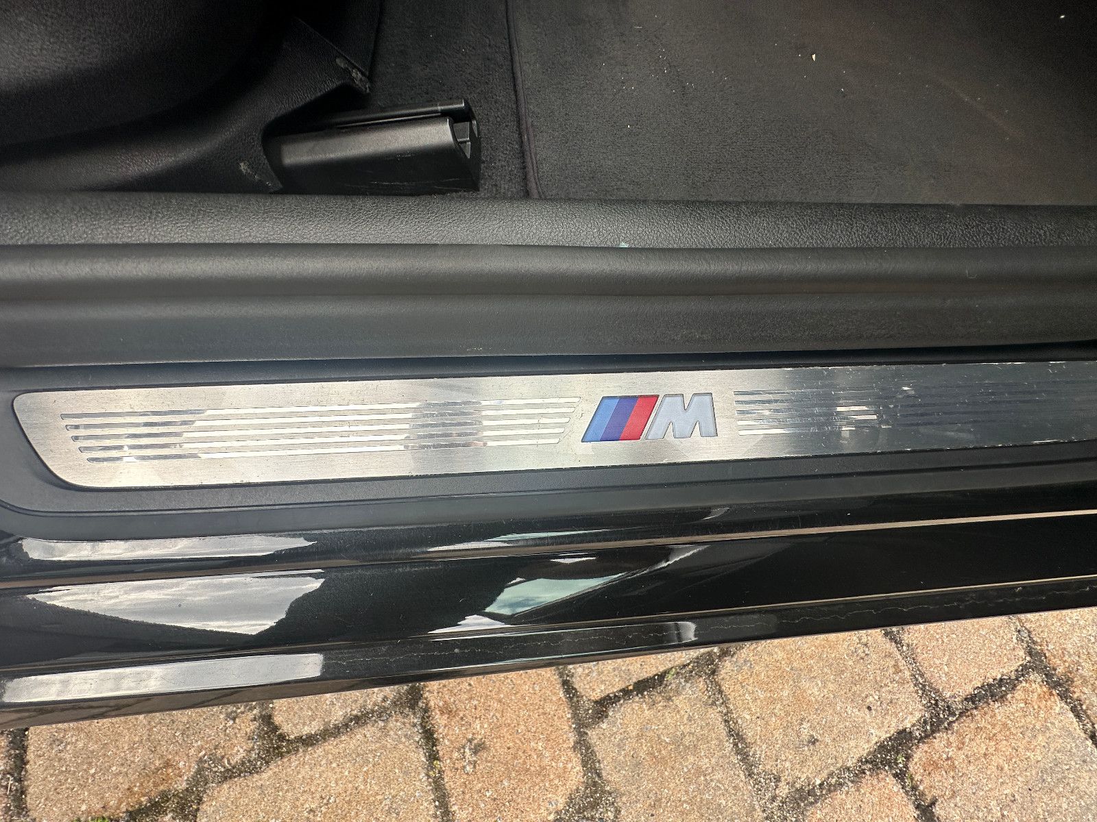 Fahrzeugabbildung BMW 530 d Touring M Sport Pano HUD AHK LED Voll!!!!