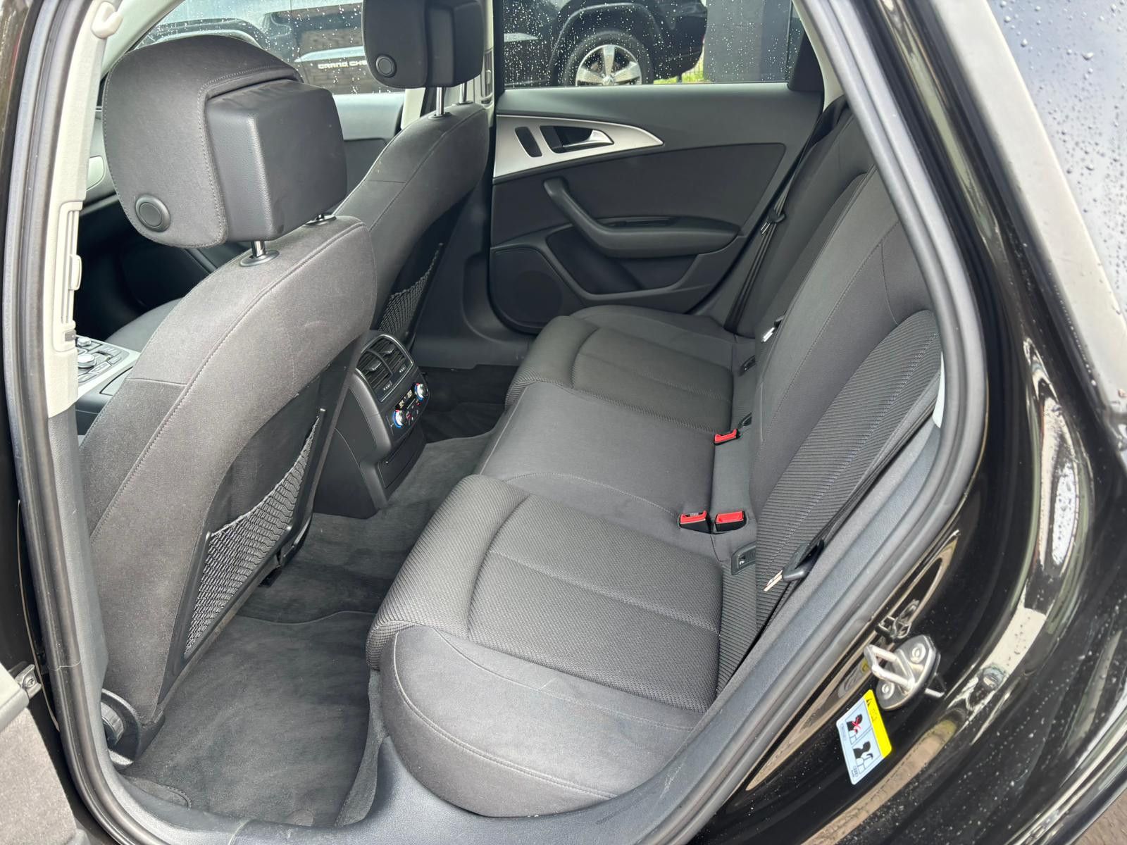 Fahrzeugabbildung Audi A6 Avant 3.0 TDI HU 3/27 Navi Bi Xenon SH