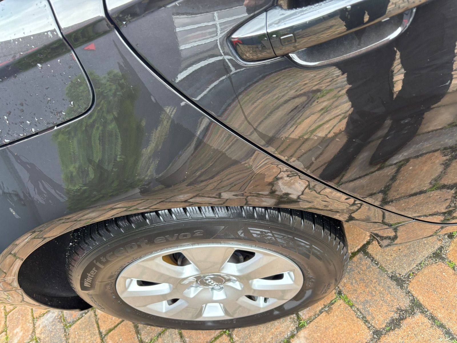 Fahrzeugabbildung Audi A6 Avant 3.0 TDI HU 3/27 Navi Bi Xenon SH