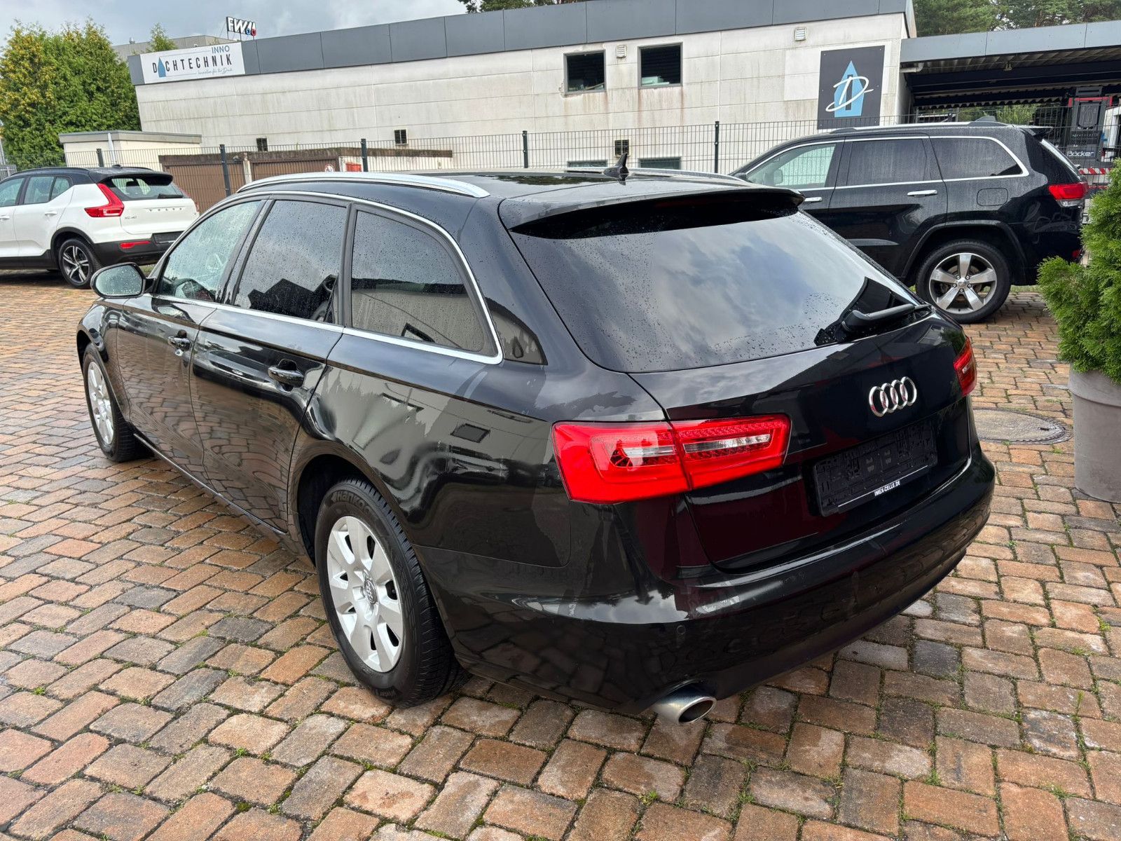 Fahrzeugabbildung Audi A6 Avant 3.0 TDI HU 3/27 Navi Bi Xenon SH