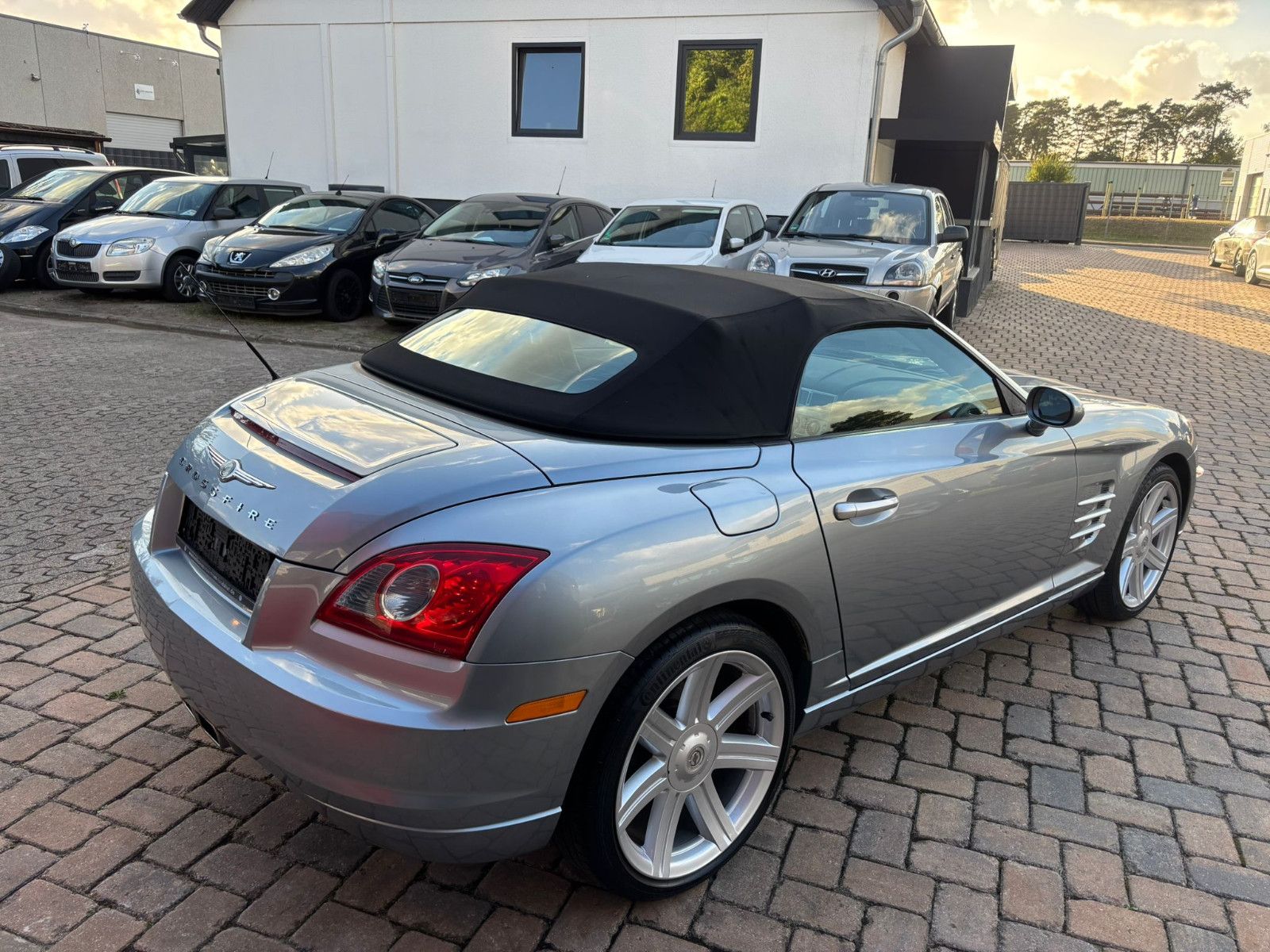 Fahrzeugabbildung Chrysler Crossfire Cabrio 3.2 224 PS HU neu SH 86tkm !!!