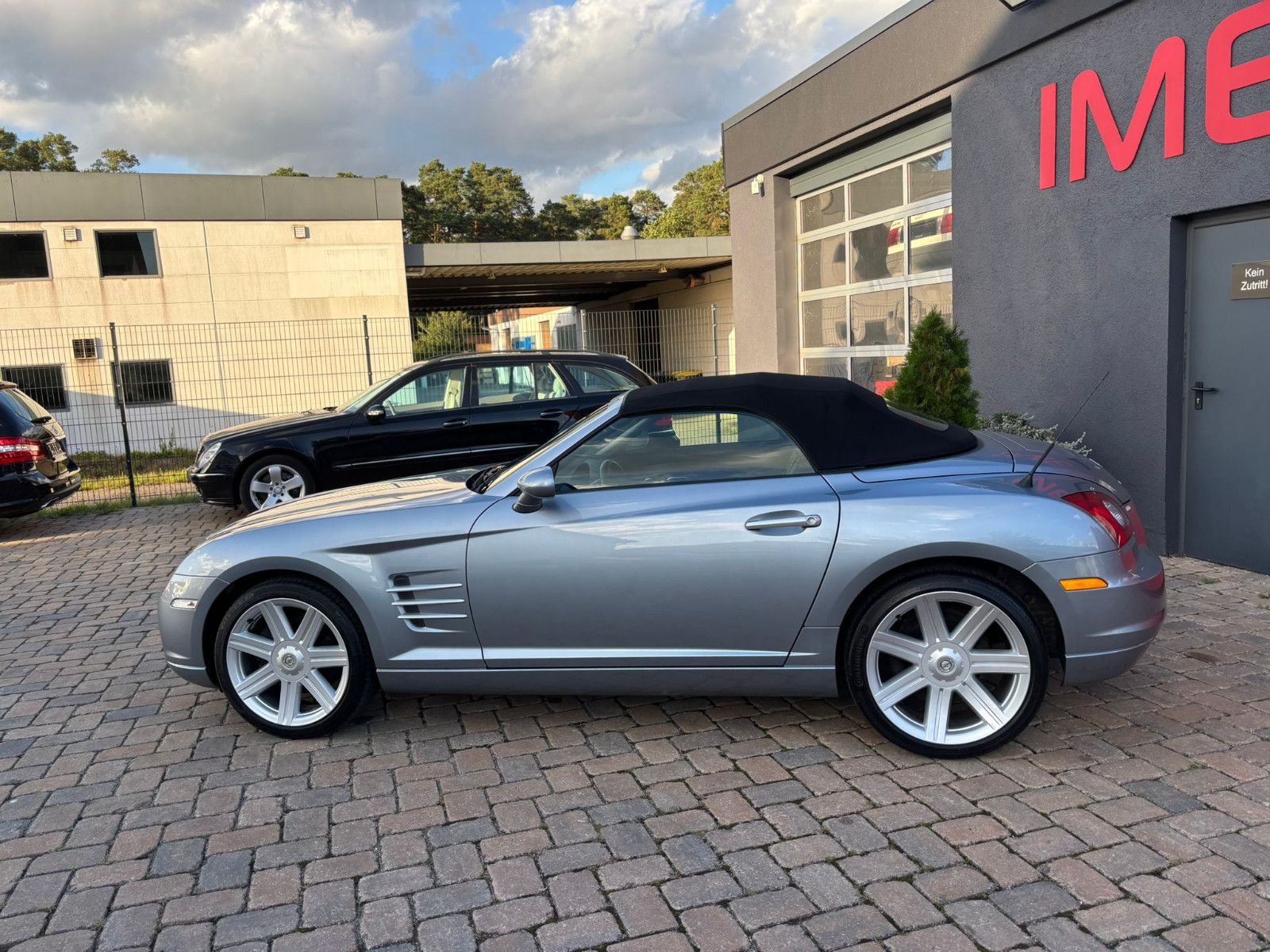 Fahrzeugabbildung Chrysler Crossfire Cabrio 3.2 224 PS HU neu SH 86tkm !!!