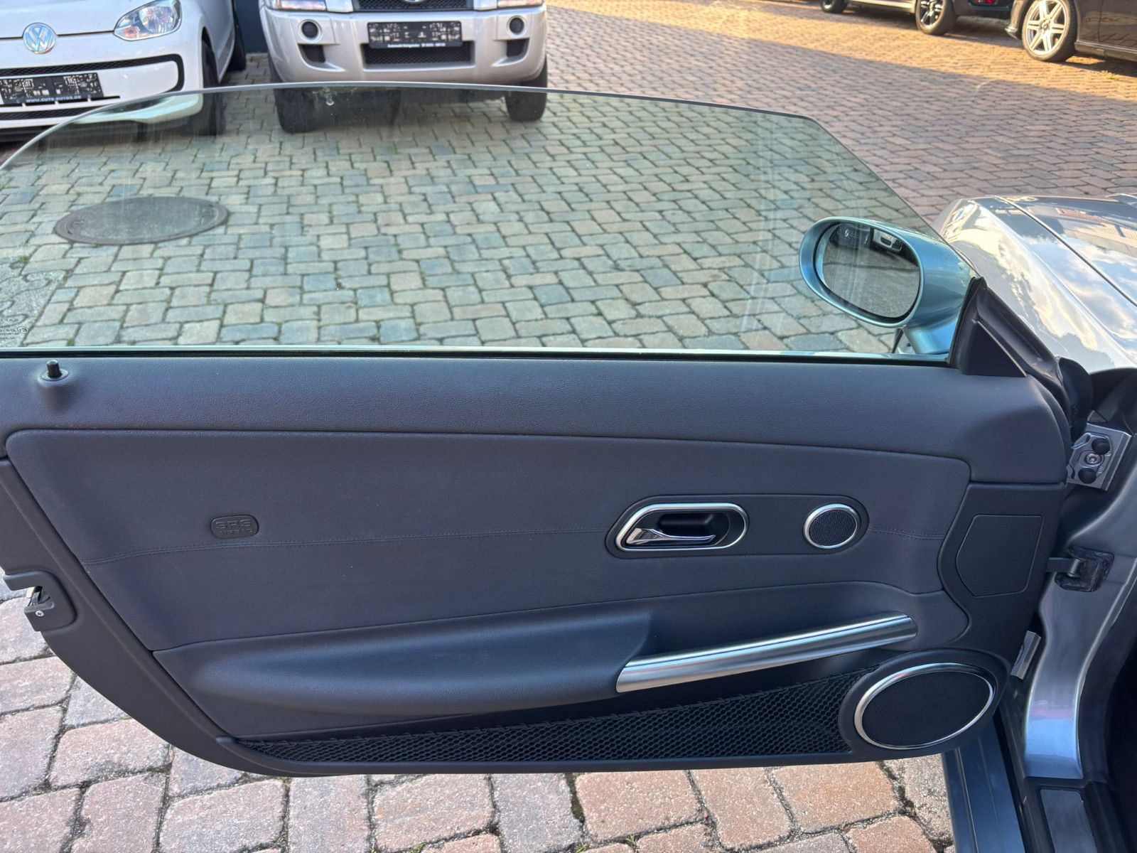 Fahrzeugabbildung Chrysler Crossfire Cabrio 3.2 224 PS HU neu SH 86tkm !!!