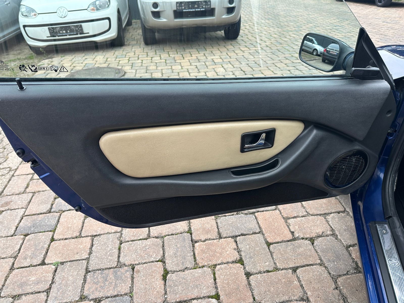 Fahrzeugabbildung MG MGF 1.8i 88 kW HU 6/27 Leder Alu