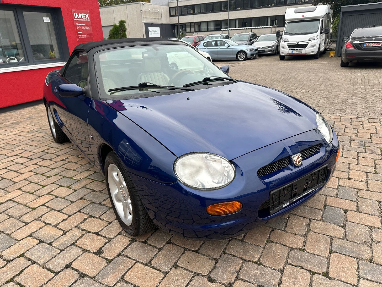 Fahrzeugabbildung MG MGF 1.8i 88 kW HU 6/27 Leder Alu