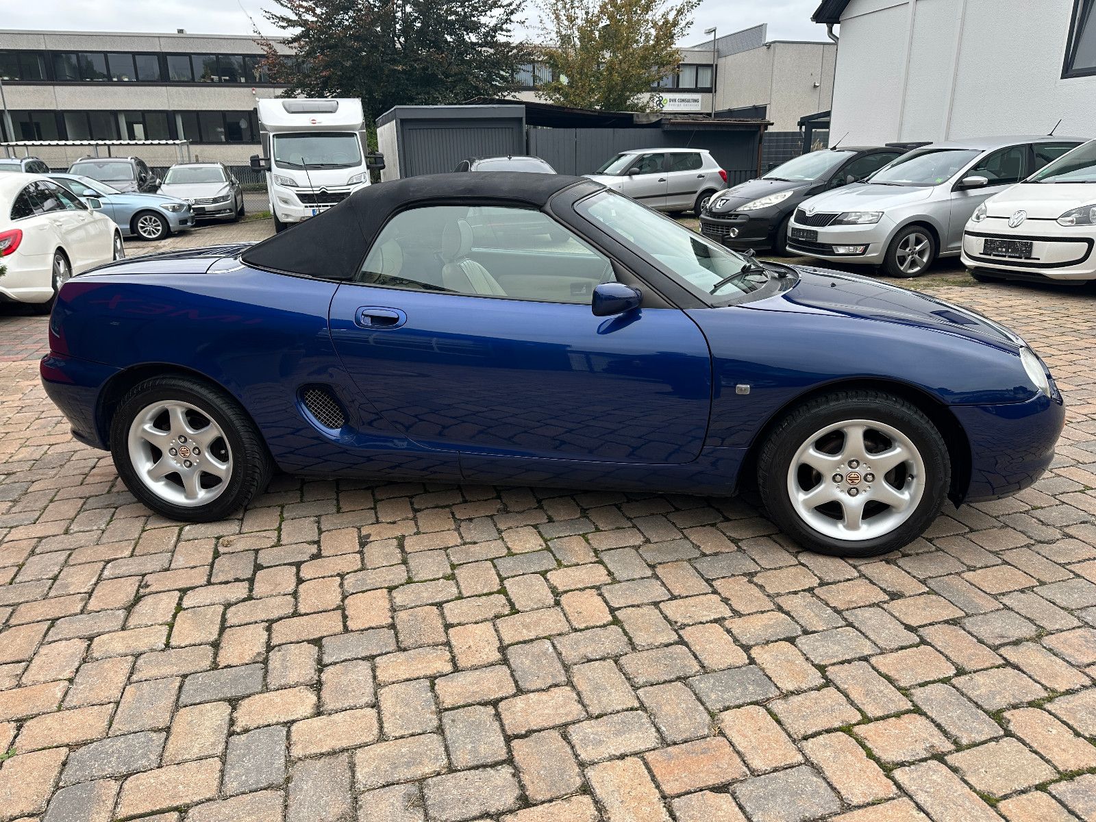 Fahrzeugabbildung MG MGF 1.8i 88 kW HU 6/27 Leder Alu