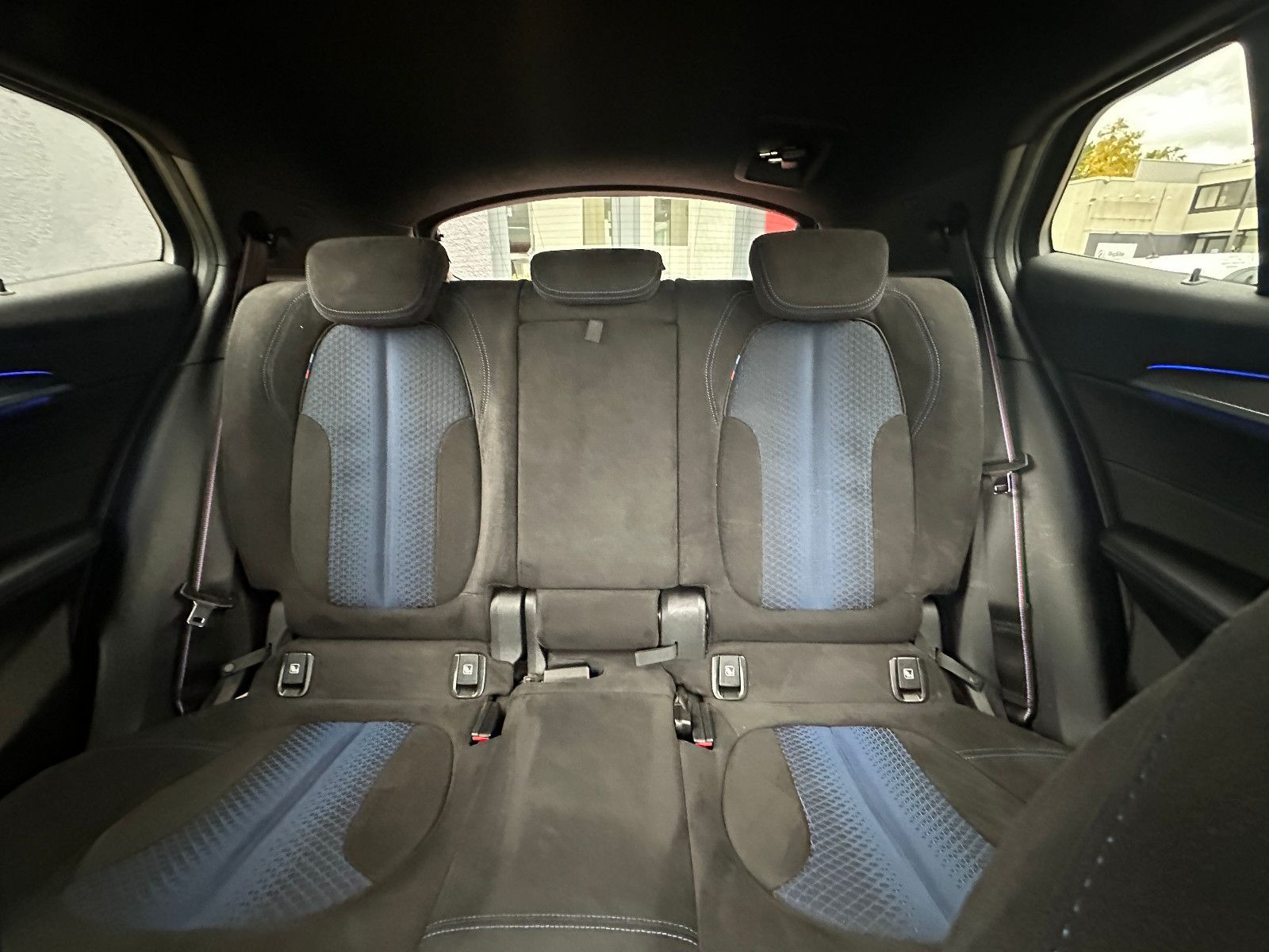 Fahrzeugabbildung BMW X2 xDrive M35 i 2.0 306 PS LED Navi