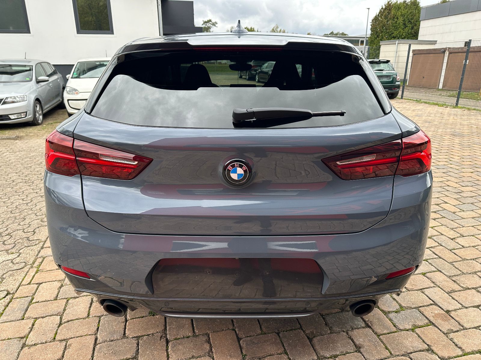Fahrzeugabbildung BMW X2 xDrive M35 i 2.0 306 PS LED Navi