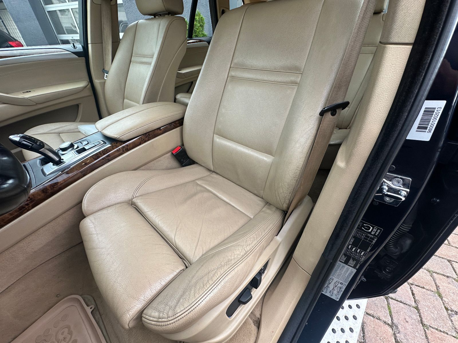 Fahrzeugabbildung BMW X5 4.8i 354 PS HU Leder AHK Prins LPG Gas!!!