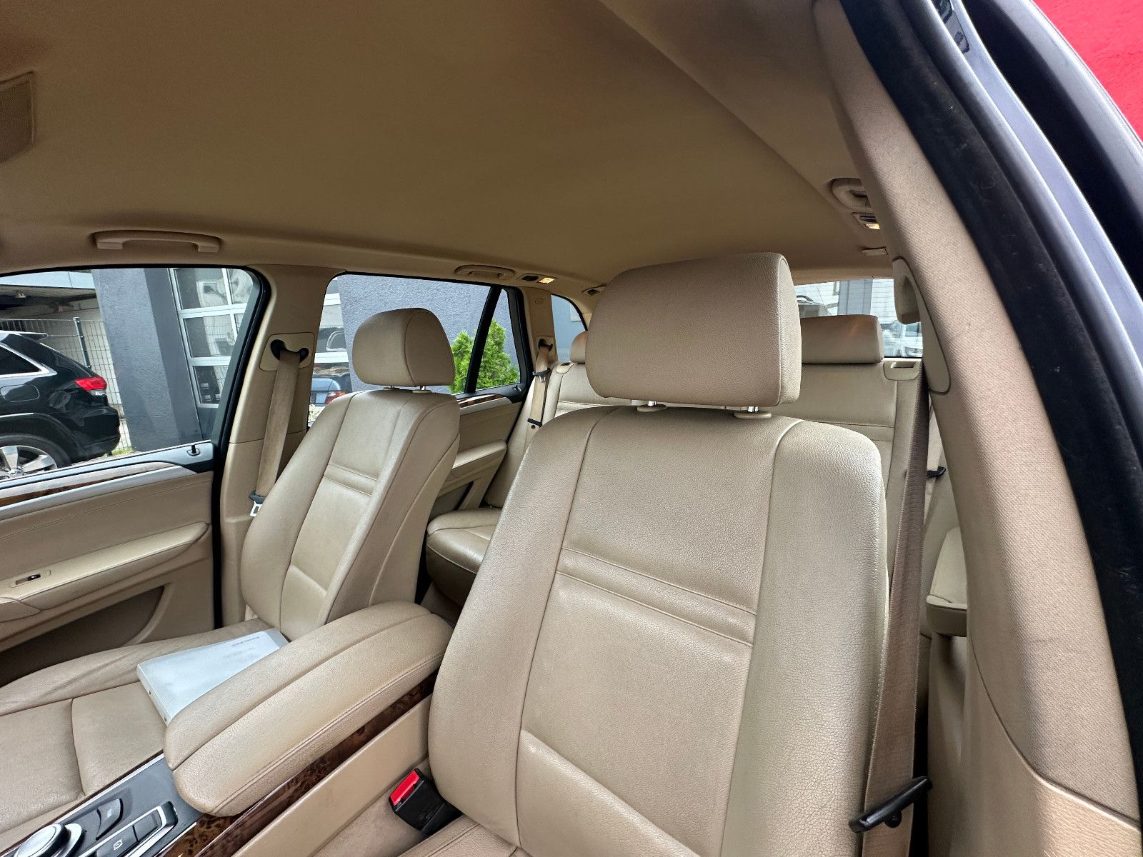 Fahrzeugabbildung BMW X5 4.8i 354 PS HU Leder AHK Prins LPG Gas!!!