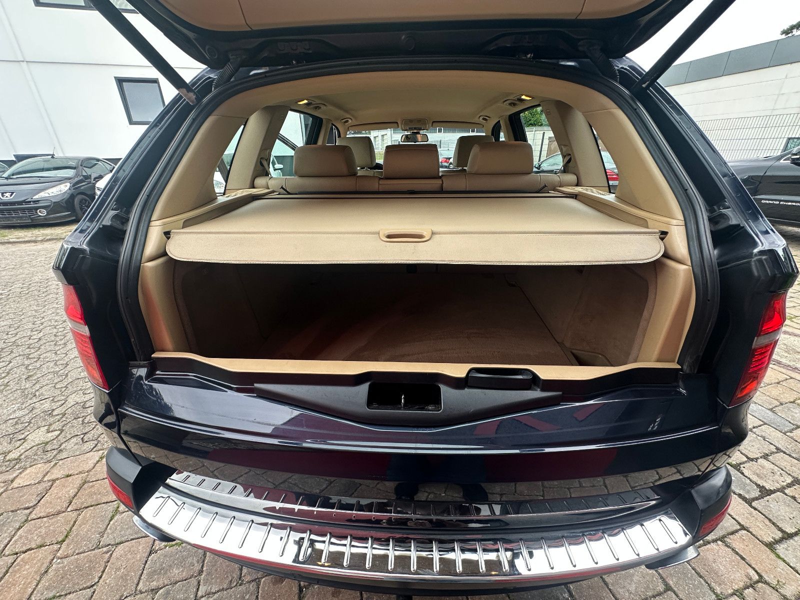 Fahrzeugabbildung BMW X5 4.8i 354 PS HU Leder AHK Prins LPG Gas!!!