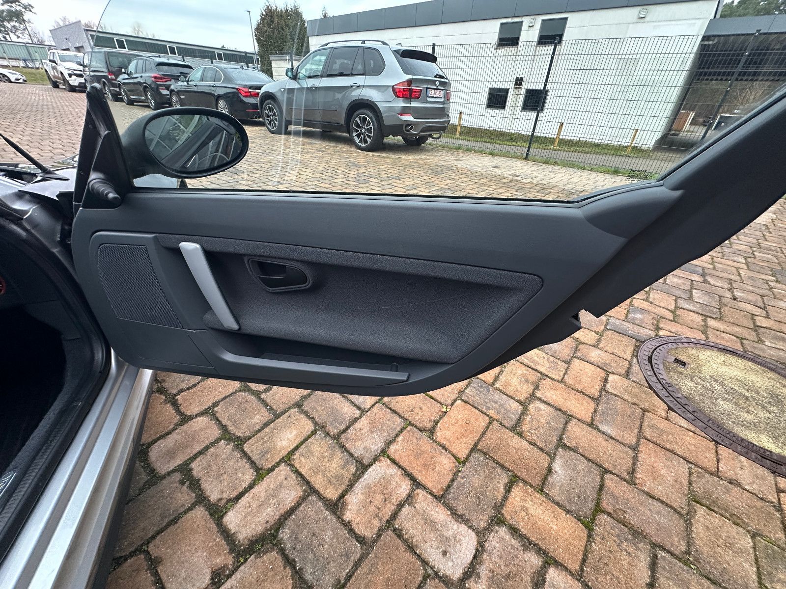 Fahrzeugabbildung Smart Roadster Coupé 82 PÜS HU neu