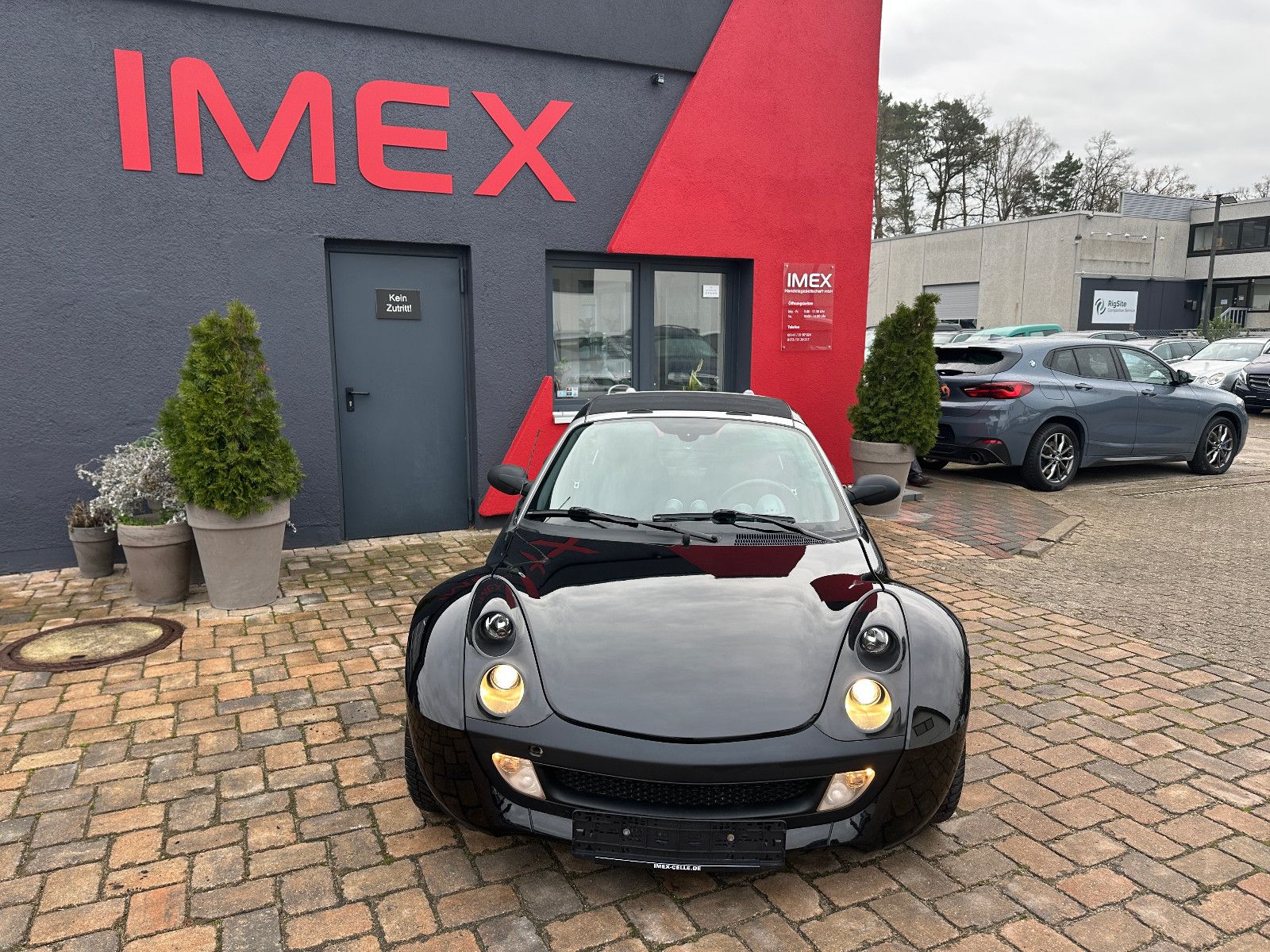 Fahrzeugabbildung Smart Roadster Coupé 82 PÜS HU neu