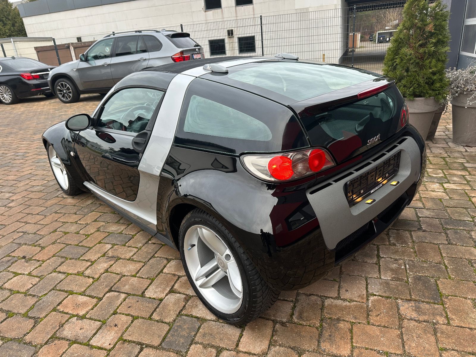 Fahrzeugabbildung Smart Roadster Coupé 82 PÜS HU neu