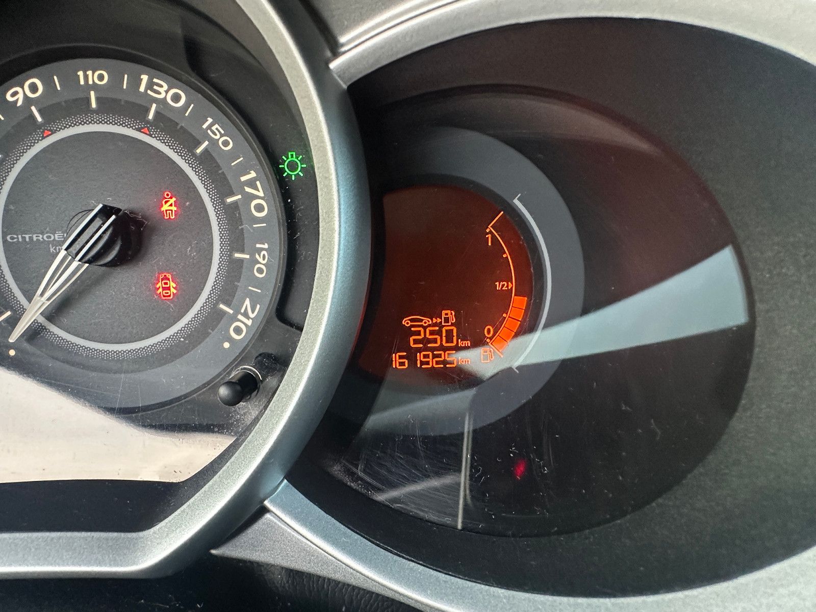 Fahrzeugabbildung Citroën C3 Tendance 1.4 95 PS