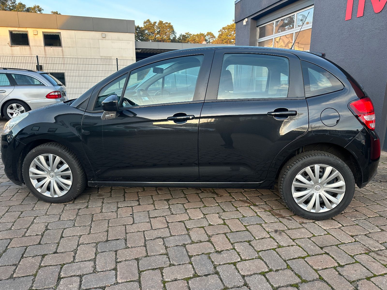 Fahrzeugabbildung Citroën C3 Tendance 1.4 95 PS